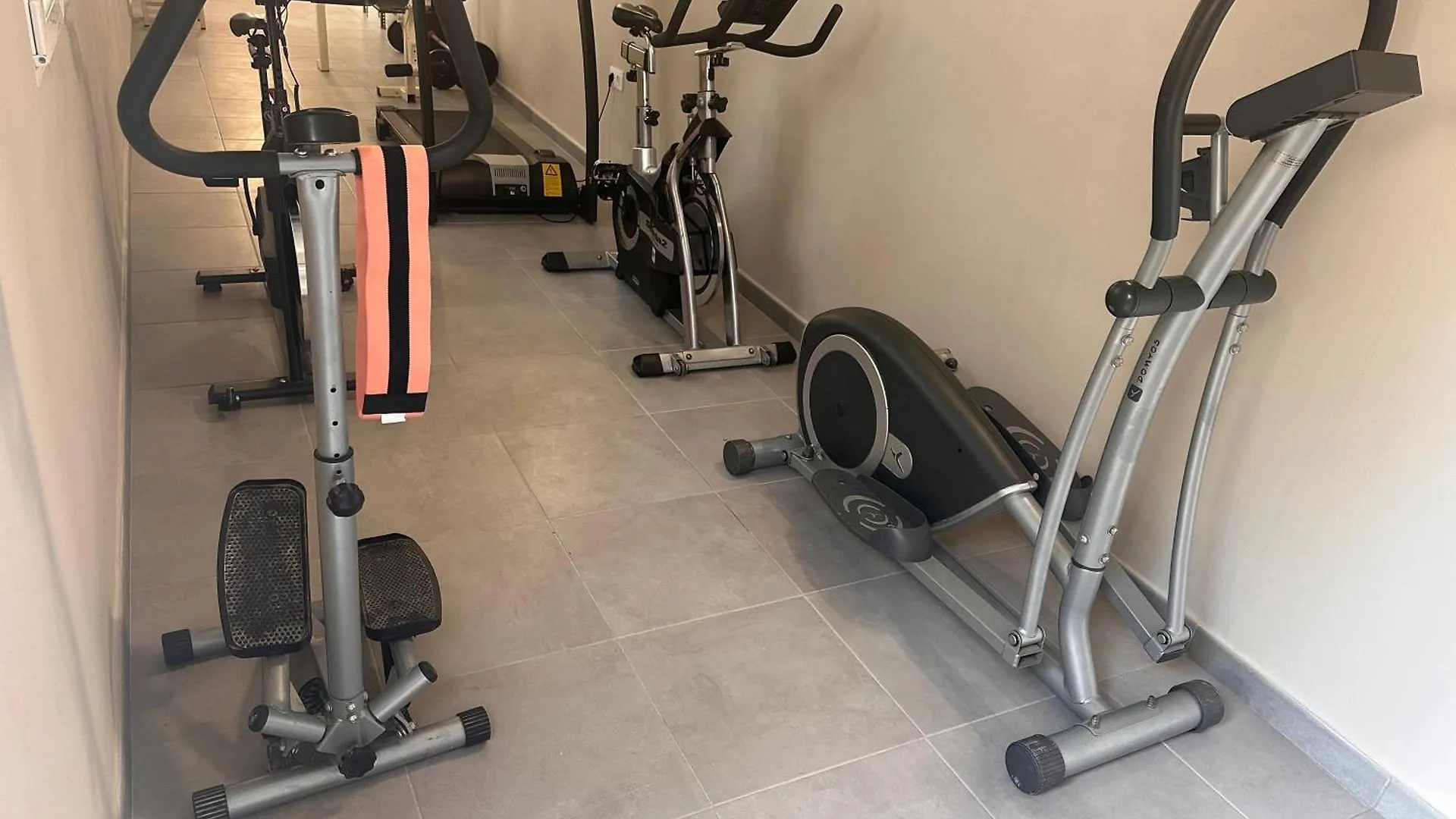 לינה וארוחת בוקר פינדה דה מר Villa Iri Habitacion N3 Con Un Bano Compartido Y Balcon ספרד